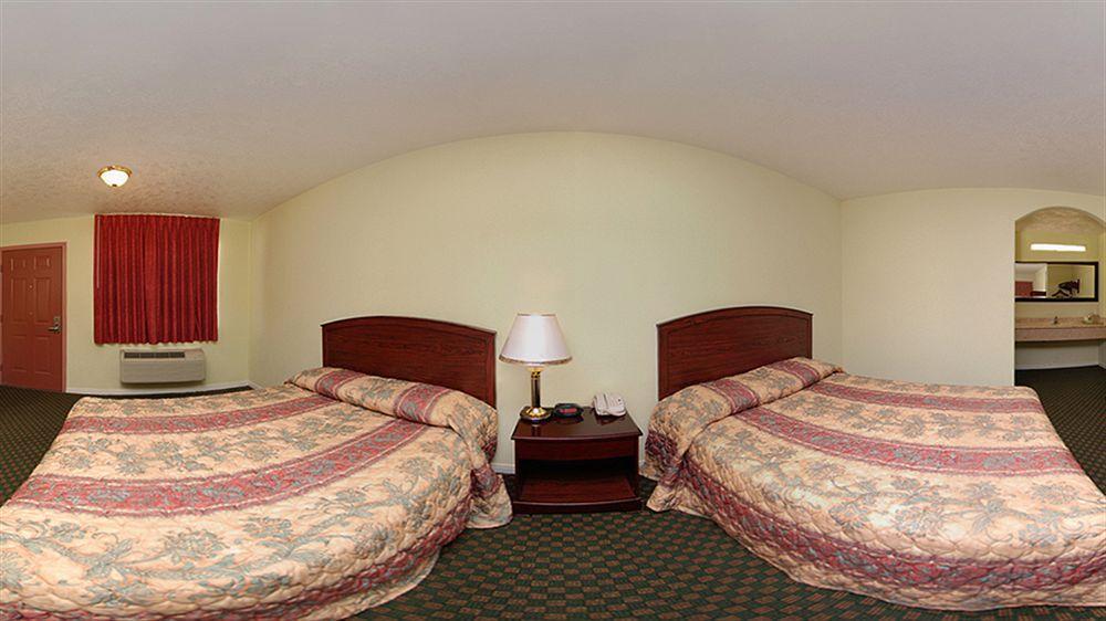 Americas Best Value Inn & Suites Hempstead Luaran gambar