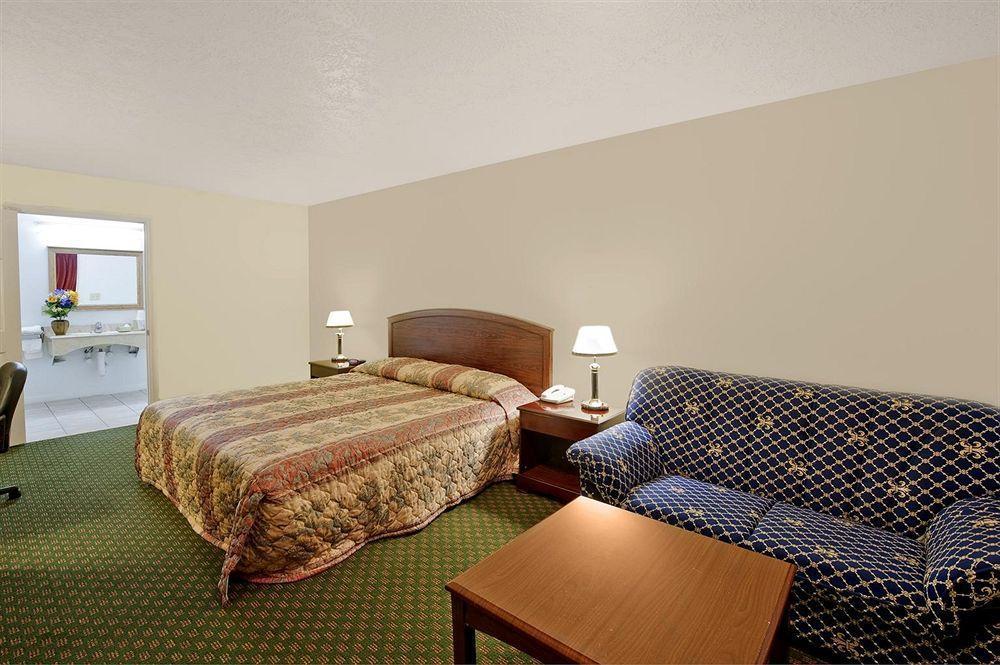Americas Best Value Inn & Suites Hempstead Luaran gambar